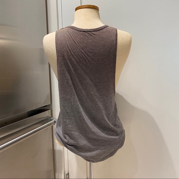 Blanc de blanc Ombré Tank - Picture 7 of 11